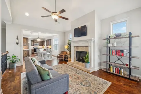 5016 Southfork Boulevard Old Hickory TN 37138