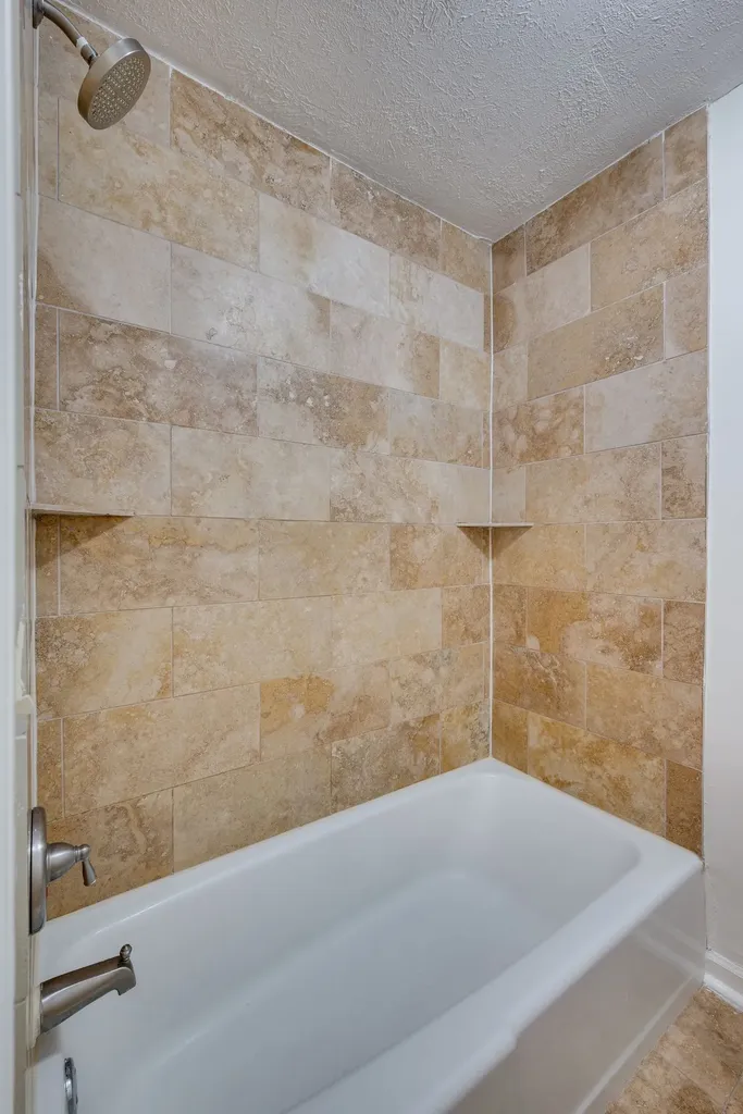 6680 Charlotte Pike Nashville TN 37209