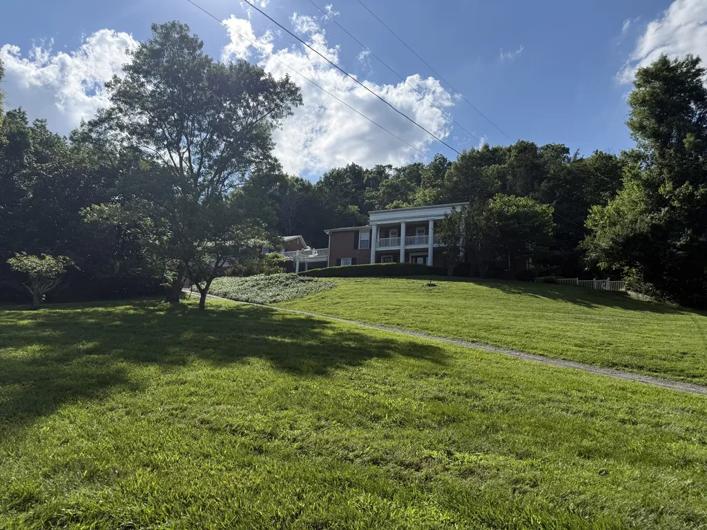 1288 Old Hillsboro Road Franklin TN 37069
