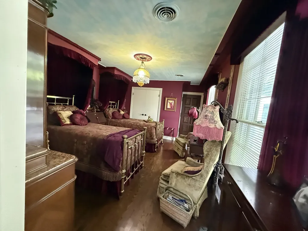1288 Old Hillsboro Road Franklin TN 37069