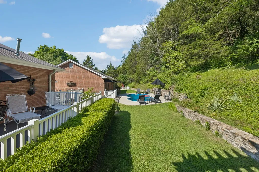 1288 Old Hillsboro Road Franklin TN 37069