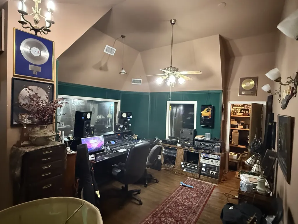 1288 Old Hillsboro Road Franklin TN 37069