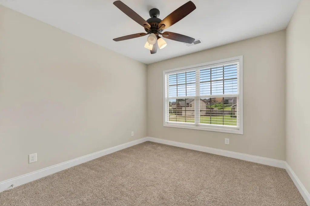 792 Crestone Lane Clarksville TN 37042