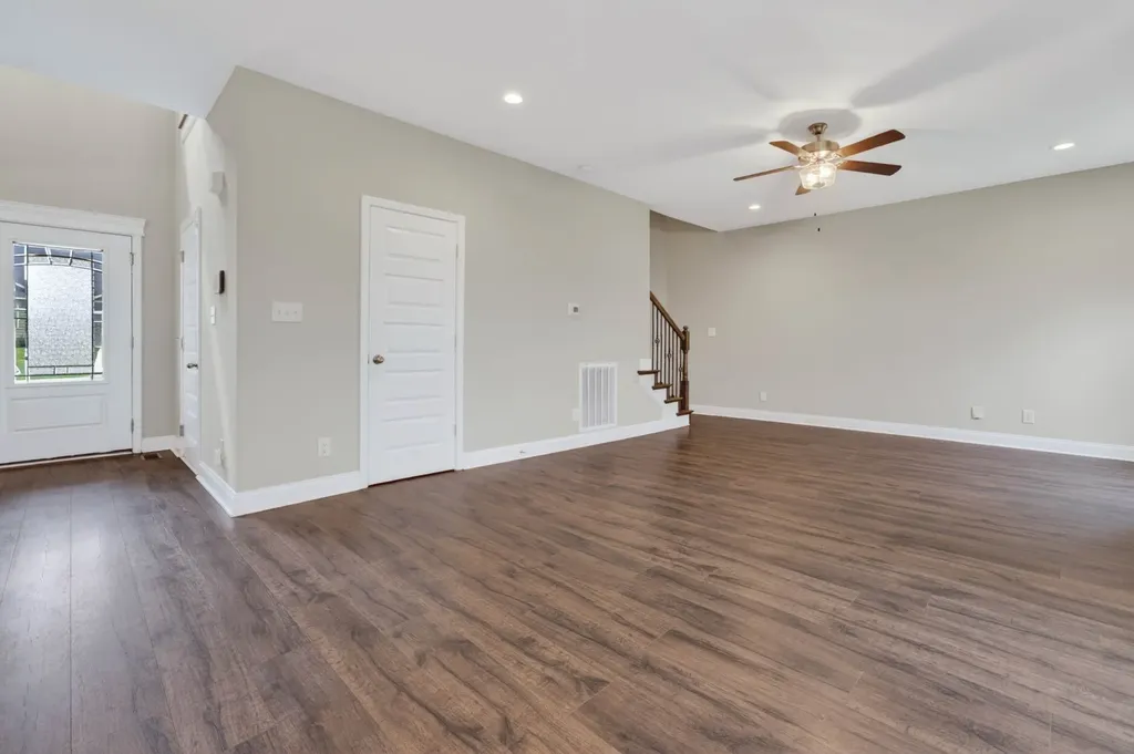 792 Crestone Lane Clarksville TN 37042