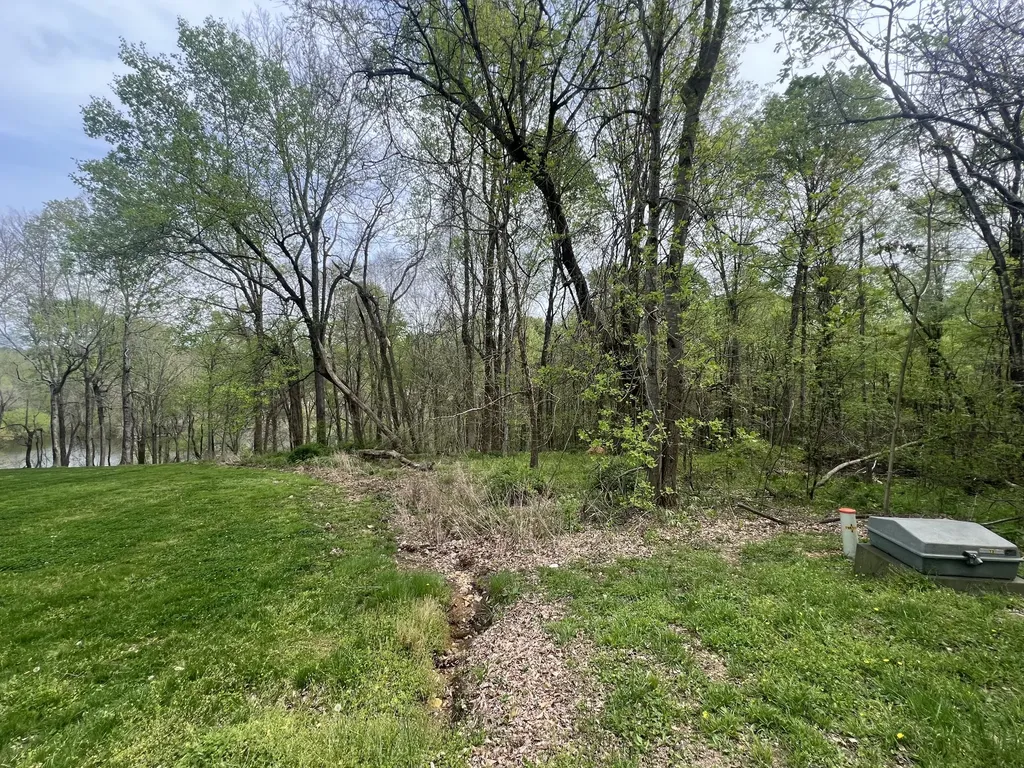 200 Lake Ridge Road Scottsville KY 42164