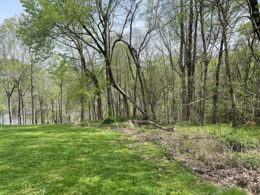 200 Lake Ridge Road Scottsville KY 42164