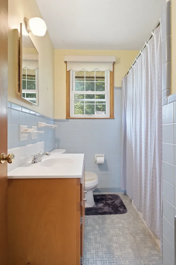1948 Omohundro Drive Nashville TN 37210