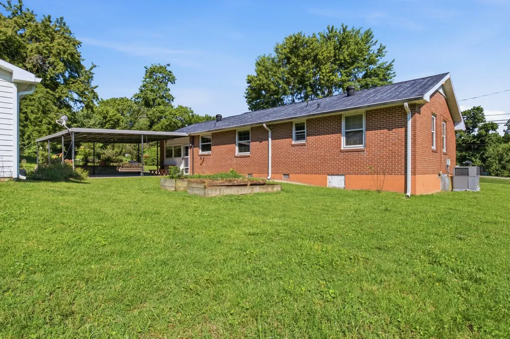 1948 Omohundro Drive Nashville TN 37210