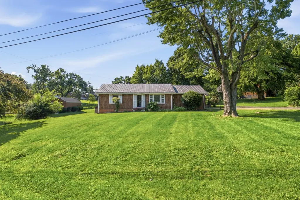 1948 Omohundro Drive Nashville TN 37210