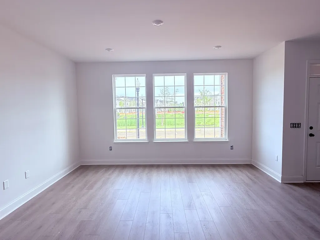 2718 Willowoak Trail Murfreesboro TN 37129