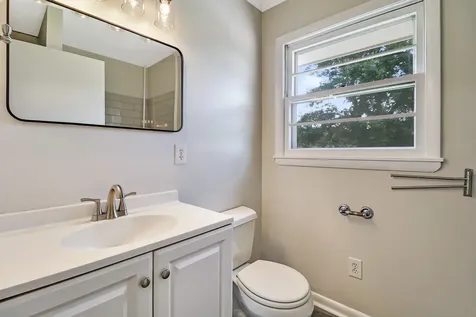 200 Acorn Hill Drive Sparta TN 38583