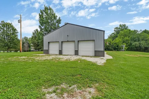 200 Acorn Hill Drive Sparta TN 38583