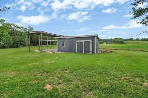 200 Acorn Hill Drive Sparta TN 38583