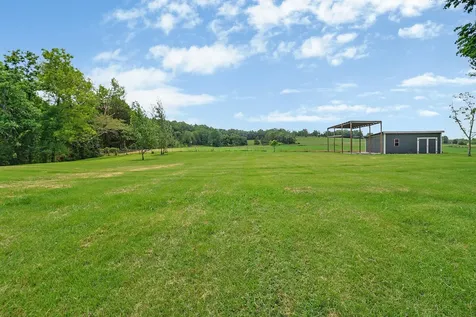 200 Acorn Hill Drive Sparta TN 38583
