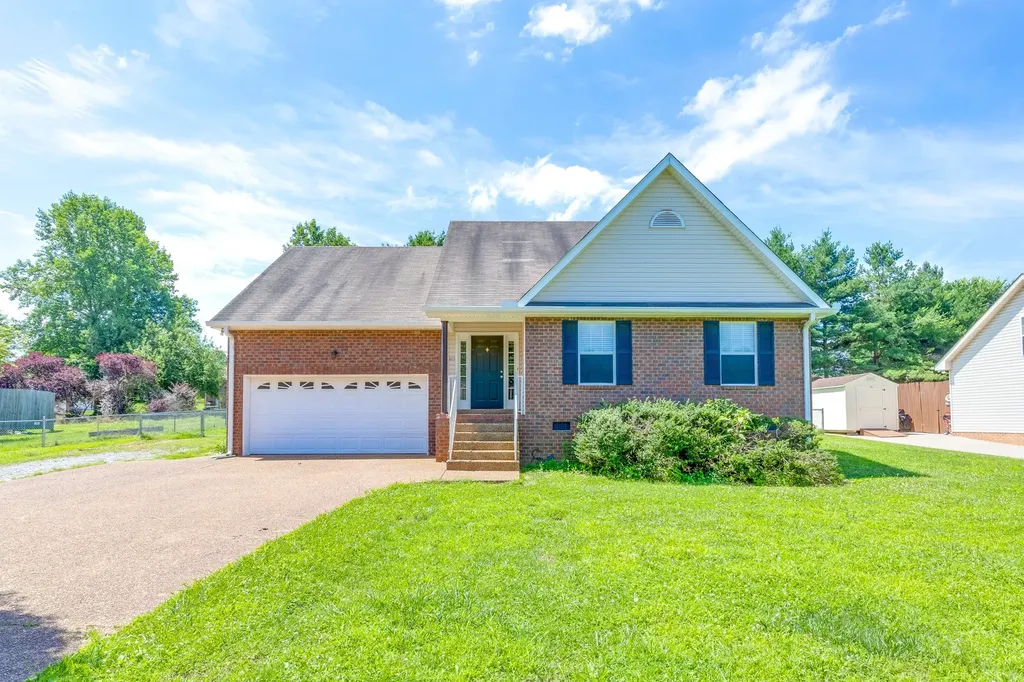125 Grant Court Portland TN 37148