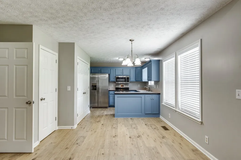 125 Grant Court Portland TN 37148