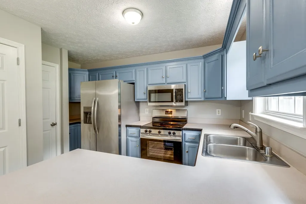 125 Grant Court Portland TN 37148