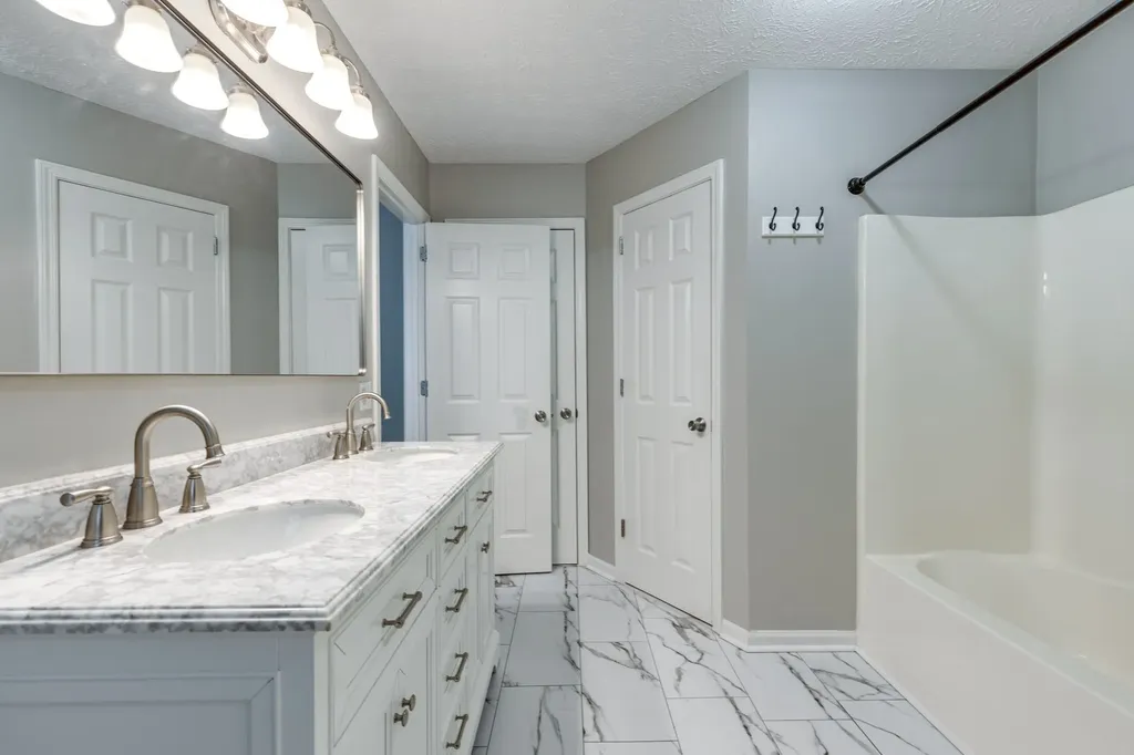125 Grant Court Portland TN 37148