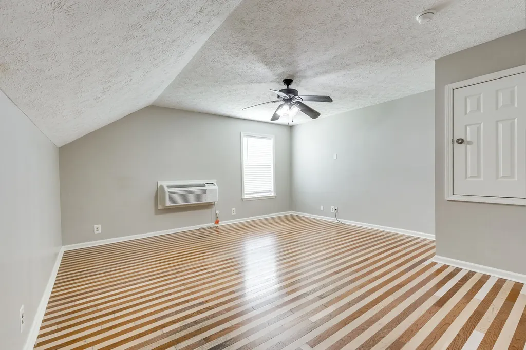 125 Grant Court Portland TN 37148