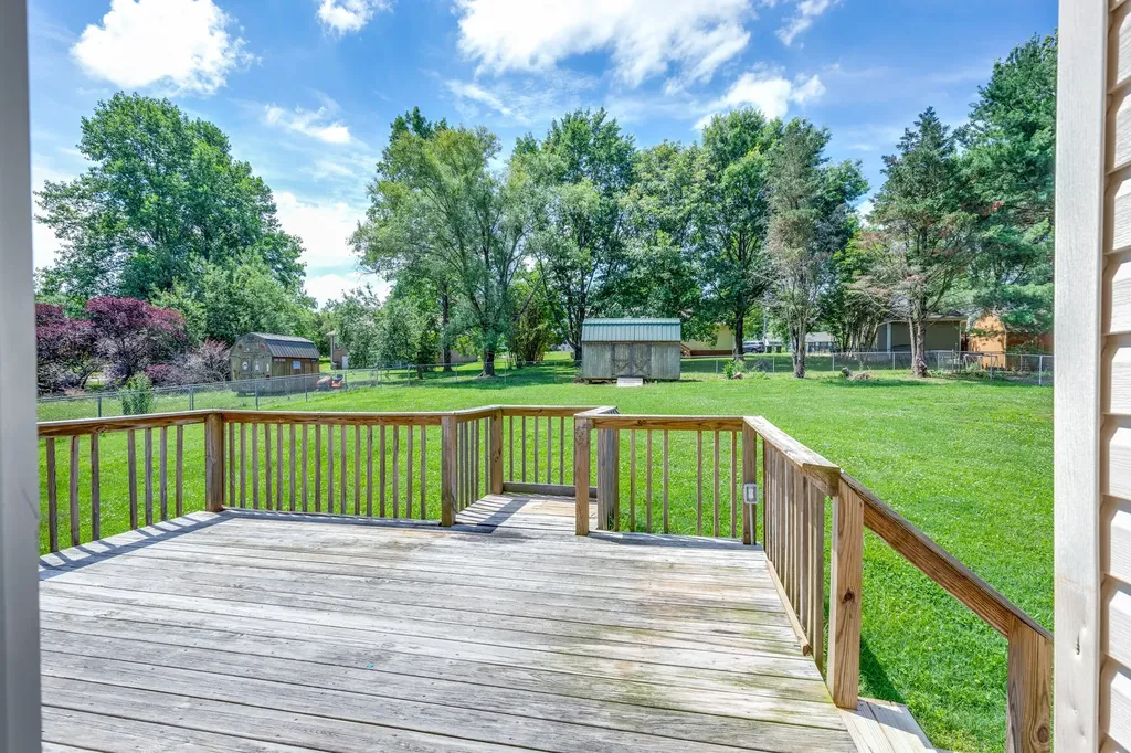 125 Grant Court Portland TN 37148