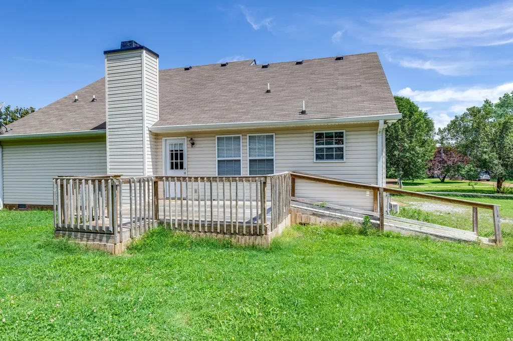 125 Grant Court Portland TN 37148