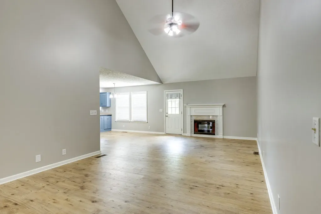 125 Grant Court Portland TN 37148