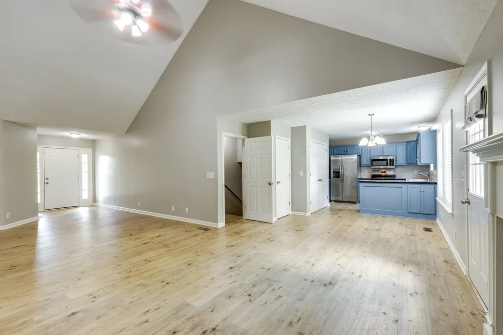 125 Grant Court Portland TN 37148