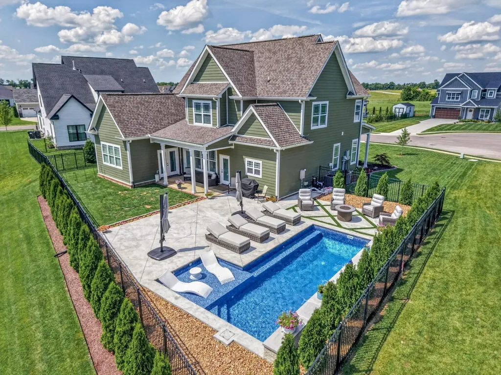 5708 Mullendore Court Murfreesboro TN 37127