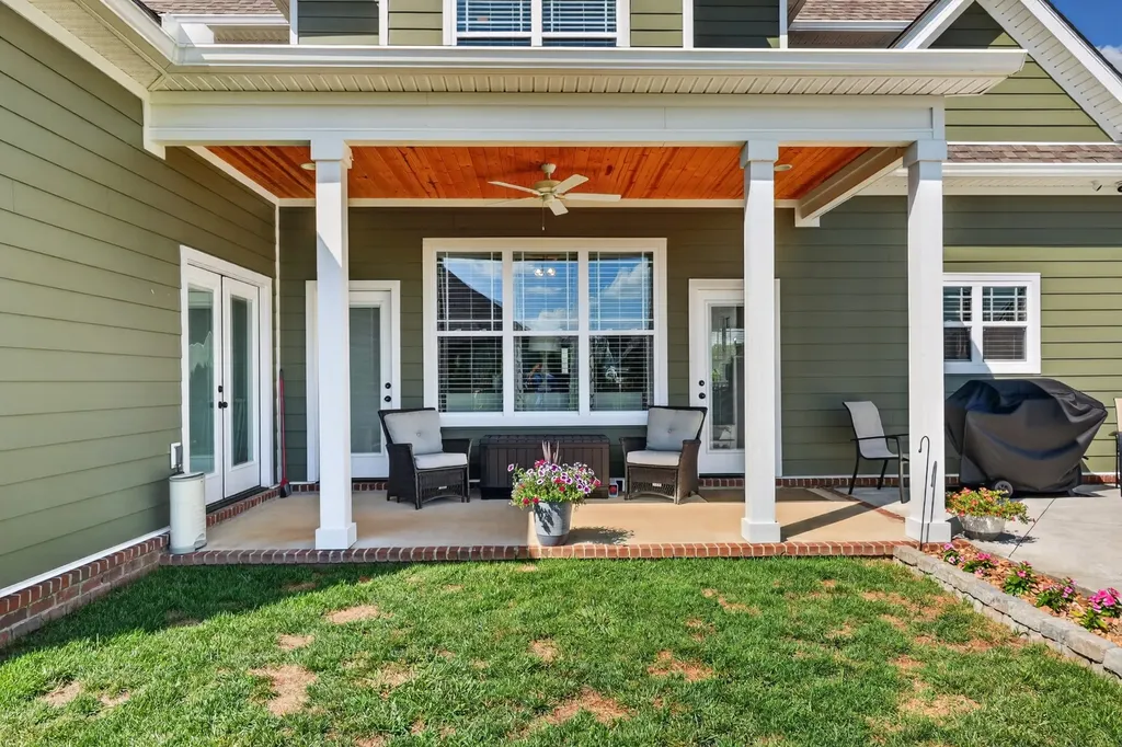 5708 Mullendore Court Murfreesboro TN 37127