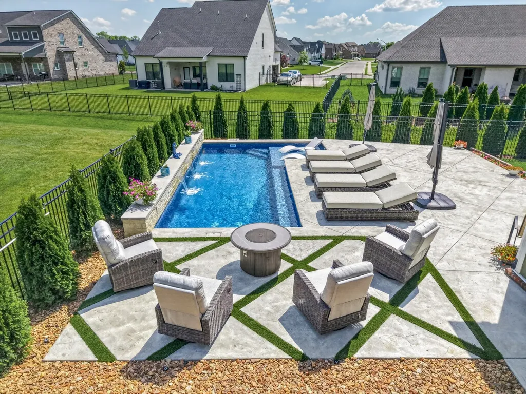 5708 Mullendore Court Murfreesboro TN 37127