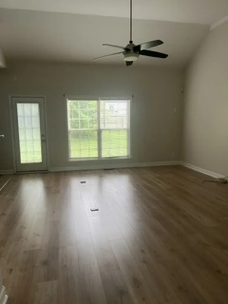 222 Cross Valley Drive Columbia TN 38401