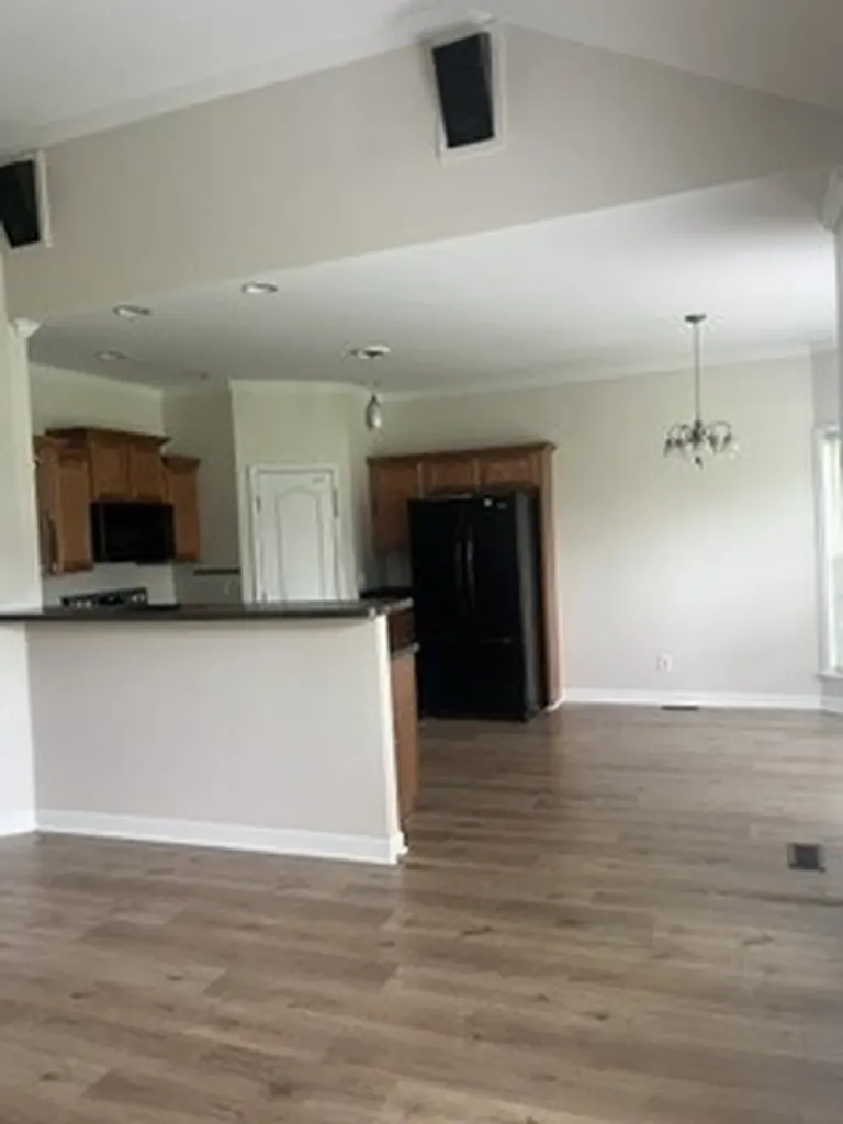 222 Cross Valley Drive Columbia TN 38401