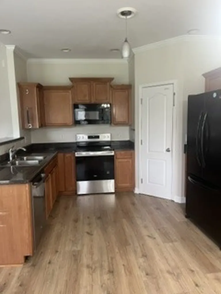 222 Cross Valley Drive Columbia TN 38401