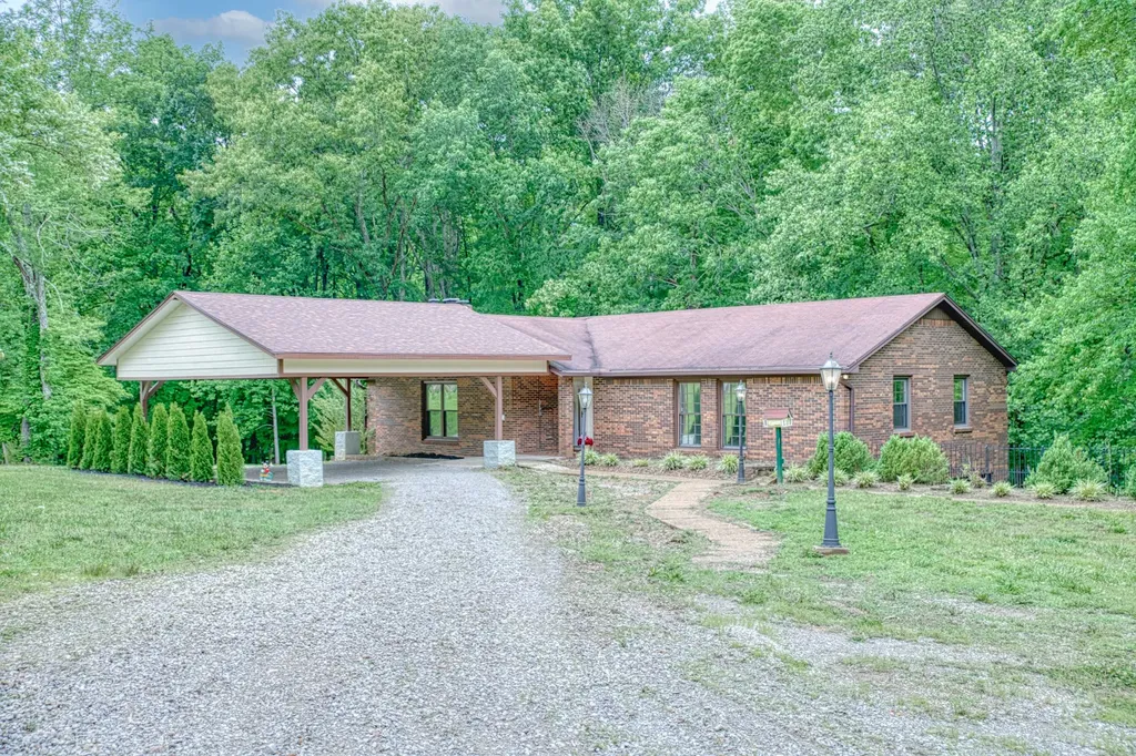3847 Post Oak Circle Cookeville TN 38506