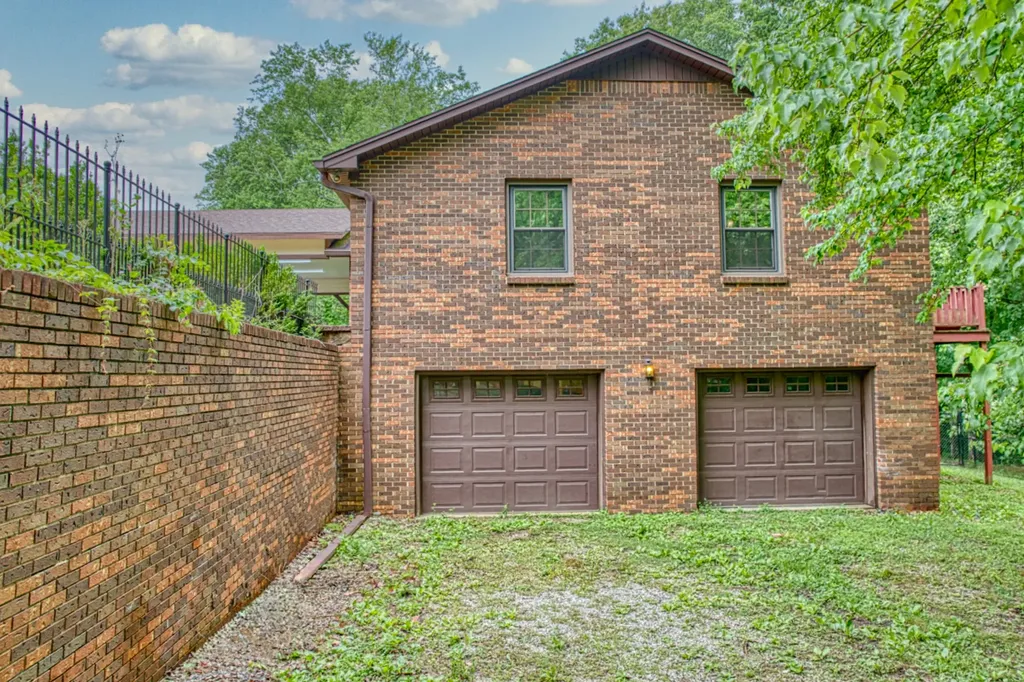 3847 Post Oak Circle Cookeville TN 38506