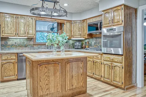 3847 Post Oak Circle Cookeville TN 38506