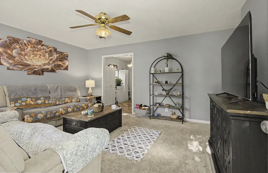 319 Lafayette Point Circle Clarksville TN 37042