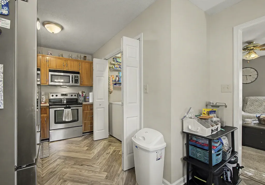 319 Lafayette Point Circle Clarksville TN 37042