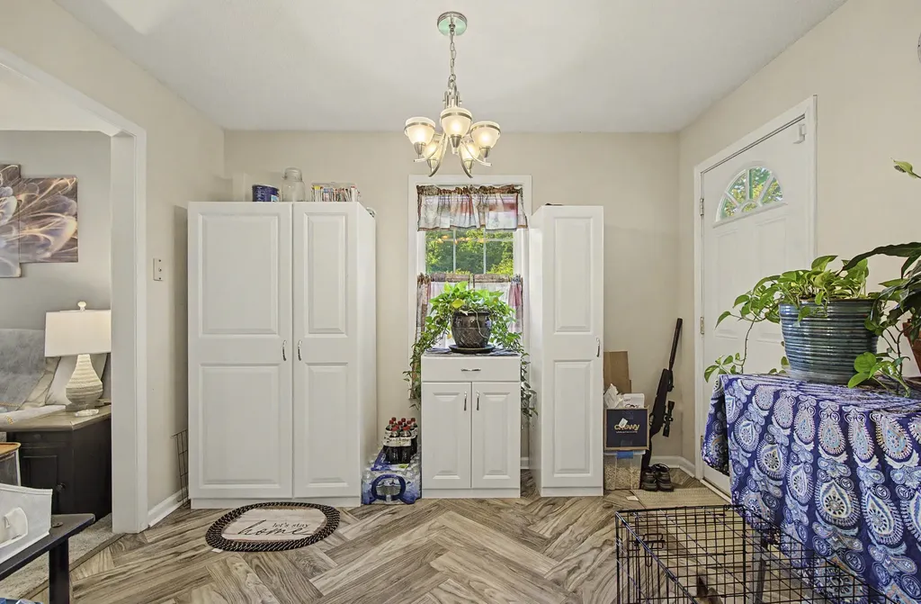 319 Lafayette Point Circle Clarksville TN 37042