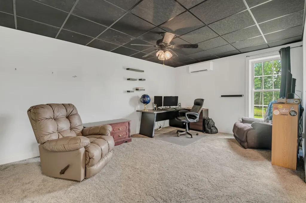 172 Tad Circle Leoma TN 38468