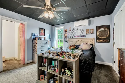 172 Tad Circle Leoma TN 38468