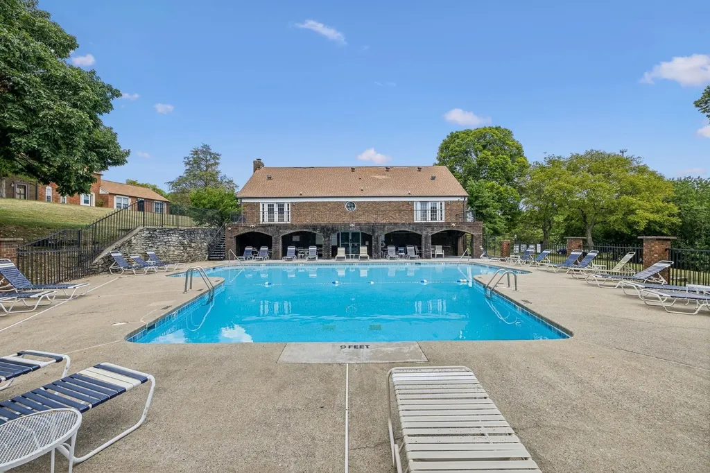 450 Huntington Ridge Drive Nashville TN 37211