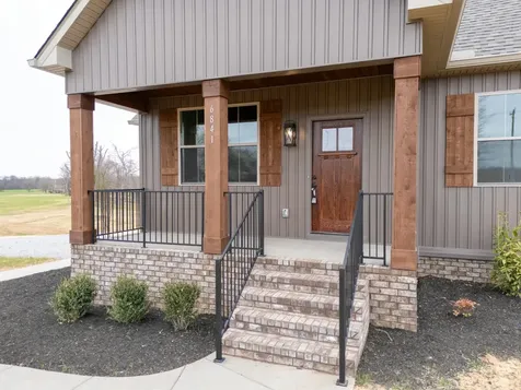 6841 Highway 41, N Cedar Hill TN 37032