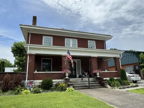 1806 S Main Street Hopkinsville KY 42240