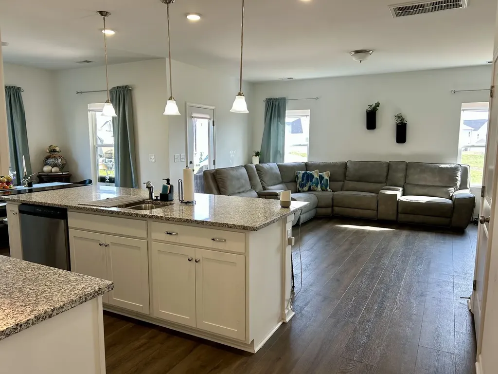 236 Summerlin Drive Gallatin TN 37066