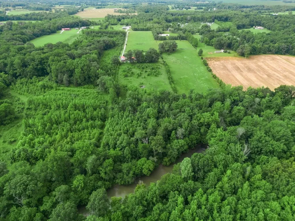 219 Thomas Farms Lane Morrison TN 37357