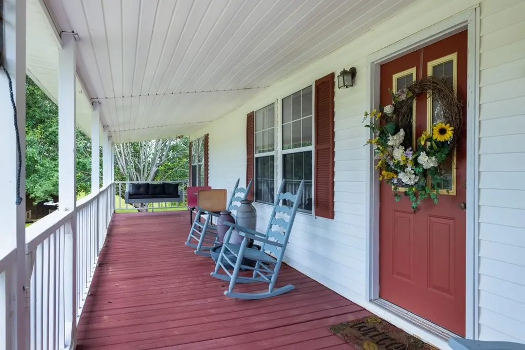 219 Thomas Farms Lane Morrison TN 37357