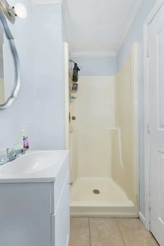 219 Thomas Farms Lane Morrison TN 37357