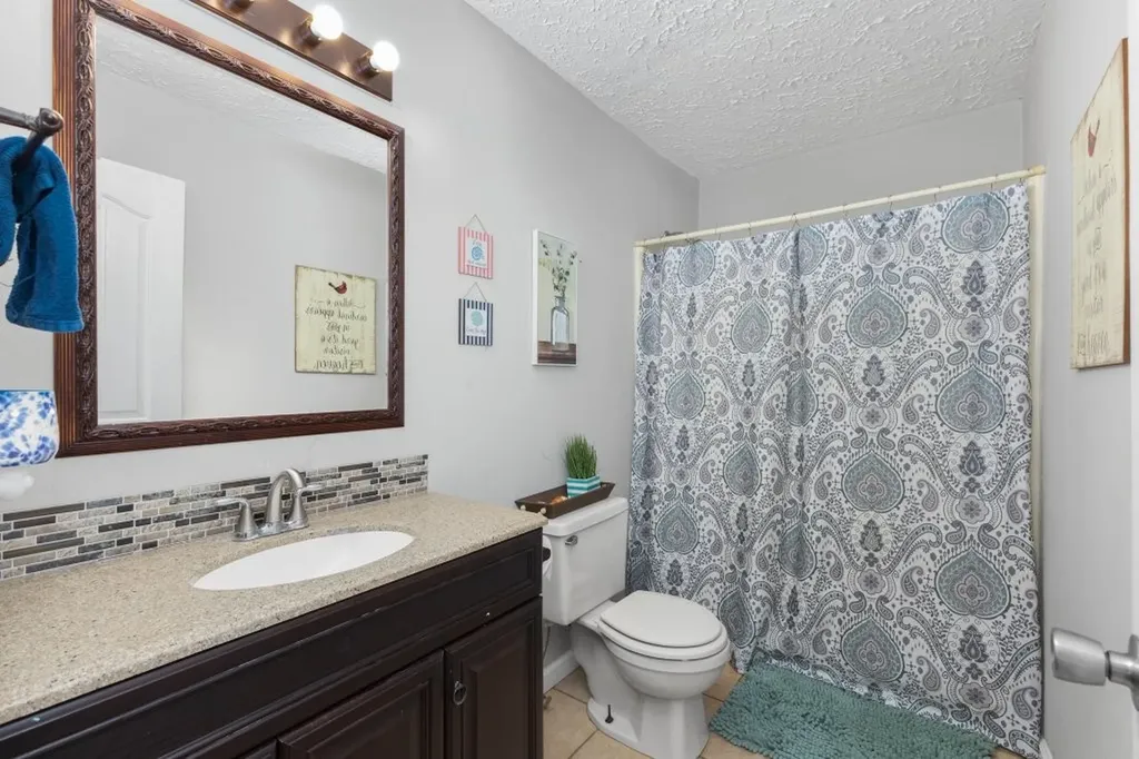 219 Thomas Farms Lane Morrison TN 37357