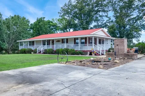 219 Thomas Farms Lane Morrison TN 37357